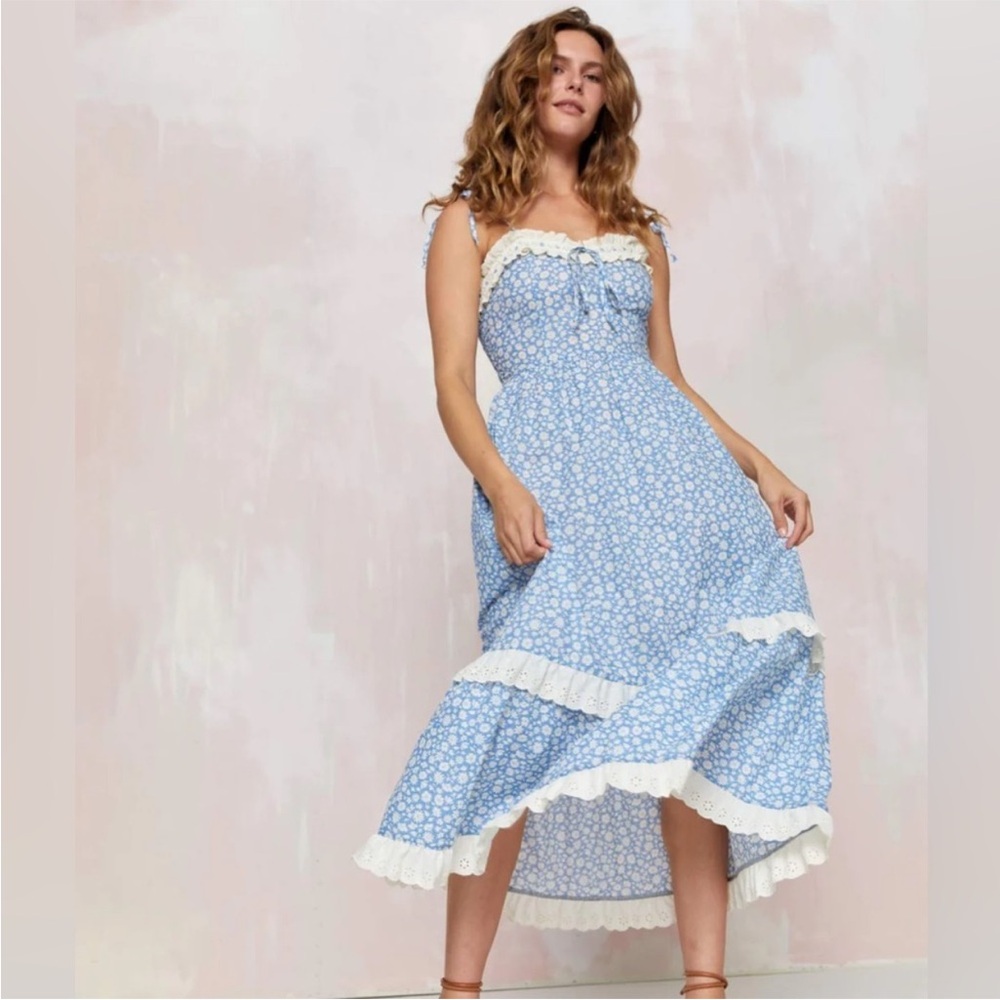 Christy Dawn Emma Dress Lace
Cottagecore Floral Midi Blue Calendula M